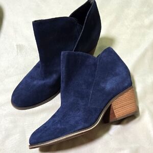 Jessica Simpson Navy Suede Ankle Booties